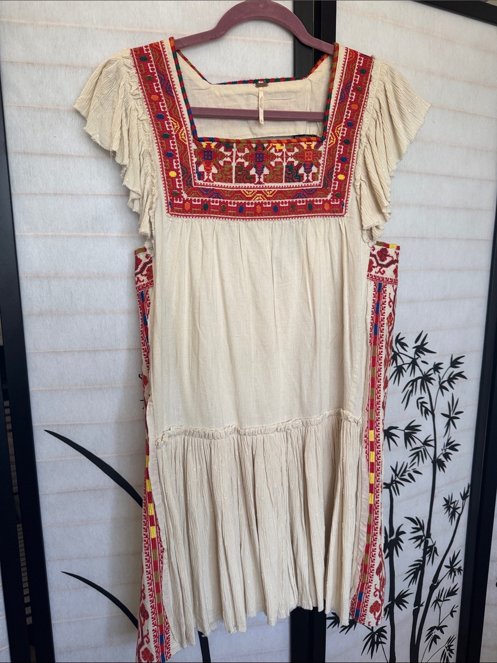 Free People cream cotton dress with embroidery & open back🌺